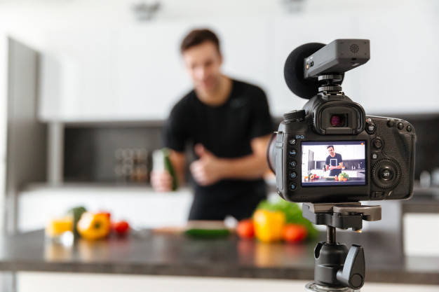 youtuber set up equipment